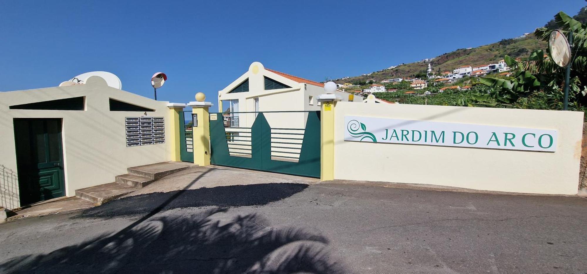 Sunny Arco Retreat Apartment Arco da Calheta  Exterior photo